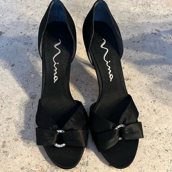 Nina Black Satin heels 38.5 - Picture 1 of 4